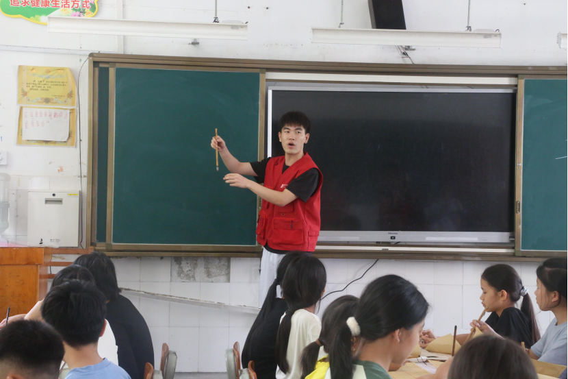 77e3139a6b0a45008abe81fb142763e6.png