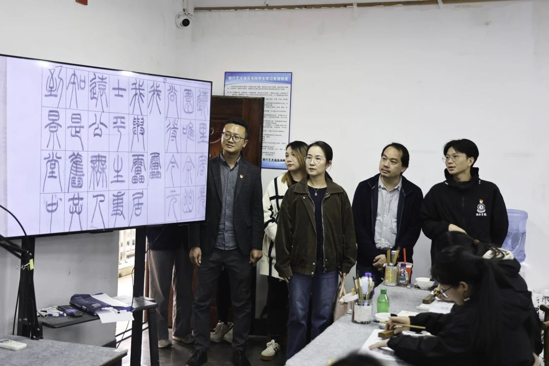 e1eaca6445a64eabb984aefe9d48bb41.jpg
